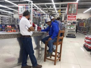 Inspeccionan cumplimiento de normativas laborales en comercios de Veraguas