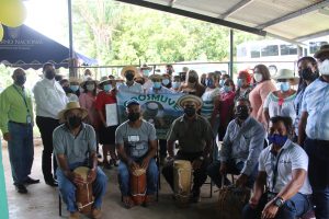 Residentes de la comunidad de Ventorrillo en Coclé cuentan con una cooperativa a través del “Eje Cambiando Vidas”