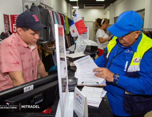 Mitradel realiza recorrido preventivo y de sensibilización sobre trabajo infantil en distintos comercios ubicados en Calidonia