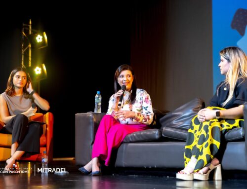 Ministra de Trabajo y Desarrollo Laboral destaca empoderamiento femenino en Foro de Mujeres en la Industria