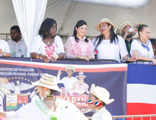 Ministra de Trabajo participó de actos en conmemoración a los 203 años de Independencia de Panamá de España